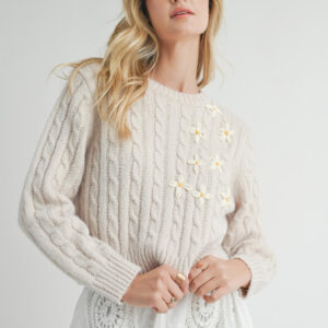 346794b5-9c14-47c8-a507-0ef70d3d12bb Cable Knit Crop Flower Embroider Sweater