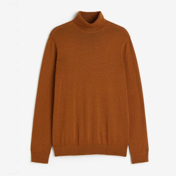 Fine knit Turtleneck Sweater - Image 2